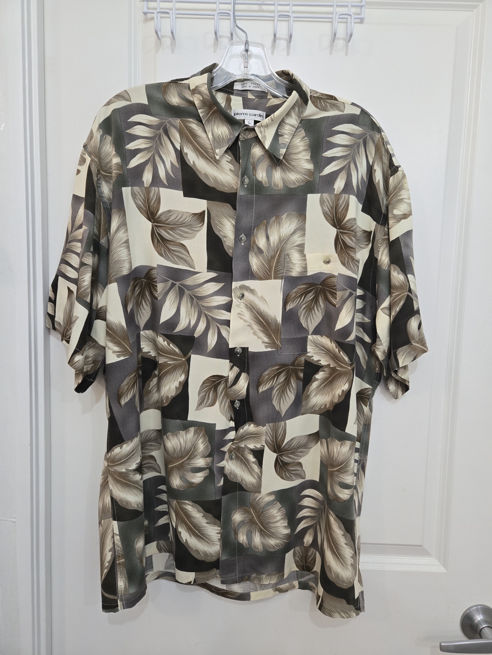 Pierre Cardin Men's Short-Sleeve Leaf Print Button-Up Shirt - Neutral Size L